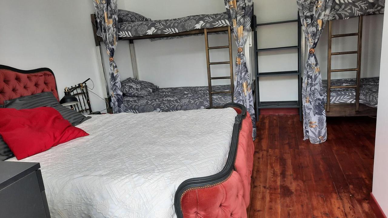 Le Pas Sage Bed & Breakfast La Caillère Eksteriør bilde